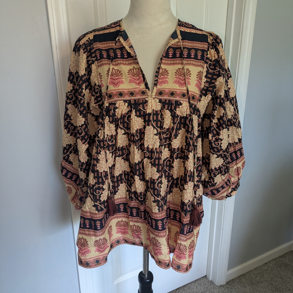 Women's Mille Boho Floral Peasant Tunic in Black and Cream